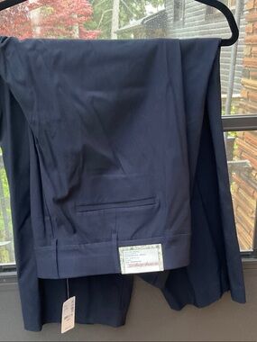 Penningtons Navy Petite Straight Leg Pants NWT